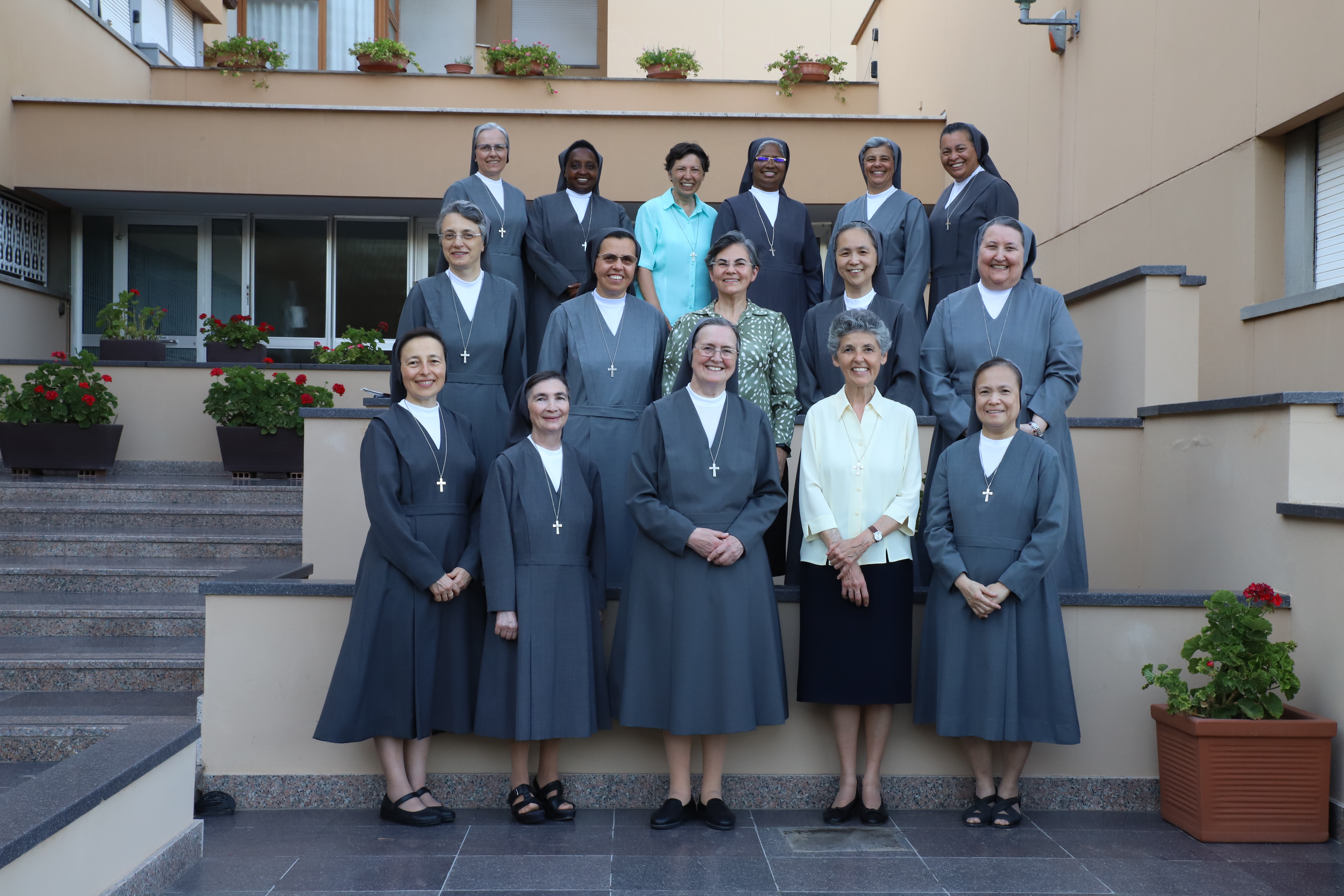 154 Anos do Instituto das Filhas de Maria Auxiliadora: Um legado vivo de fé, educação e gratidão