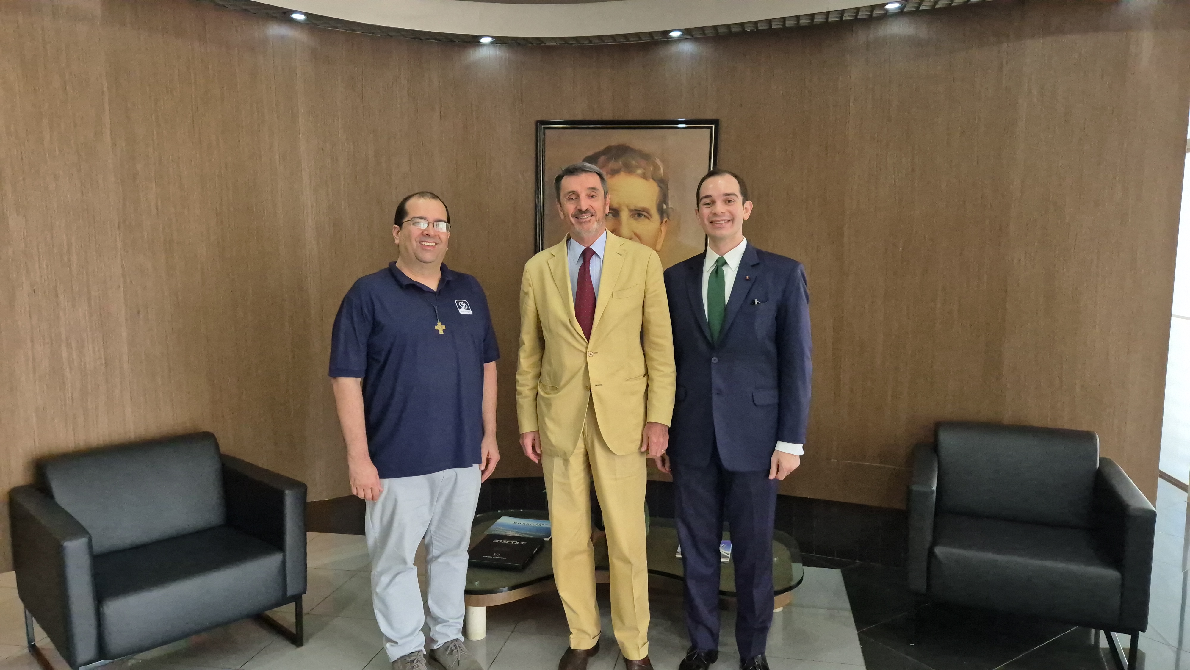 Sede Nacional da Rede Salesiana Brasil Recebe Visita Institucional do Embaixador da Itália