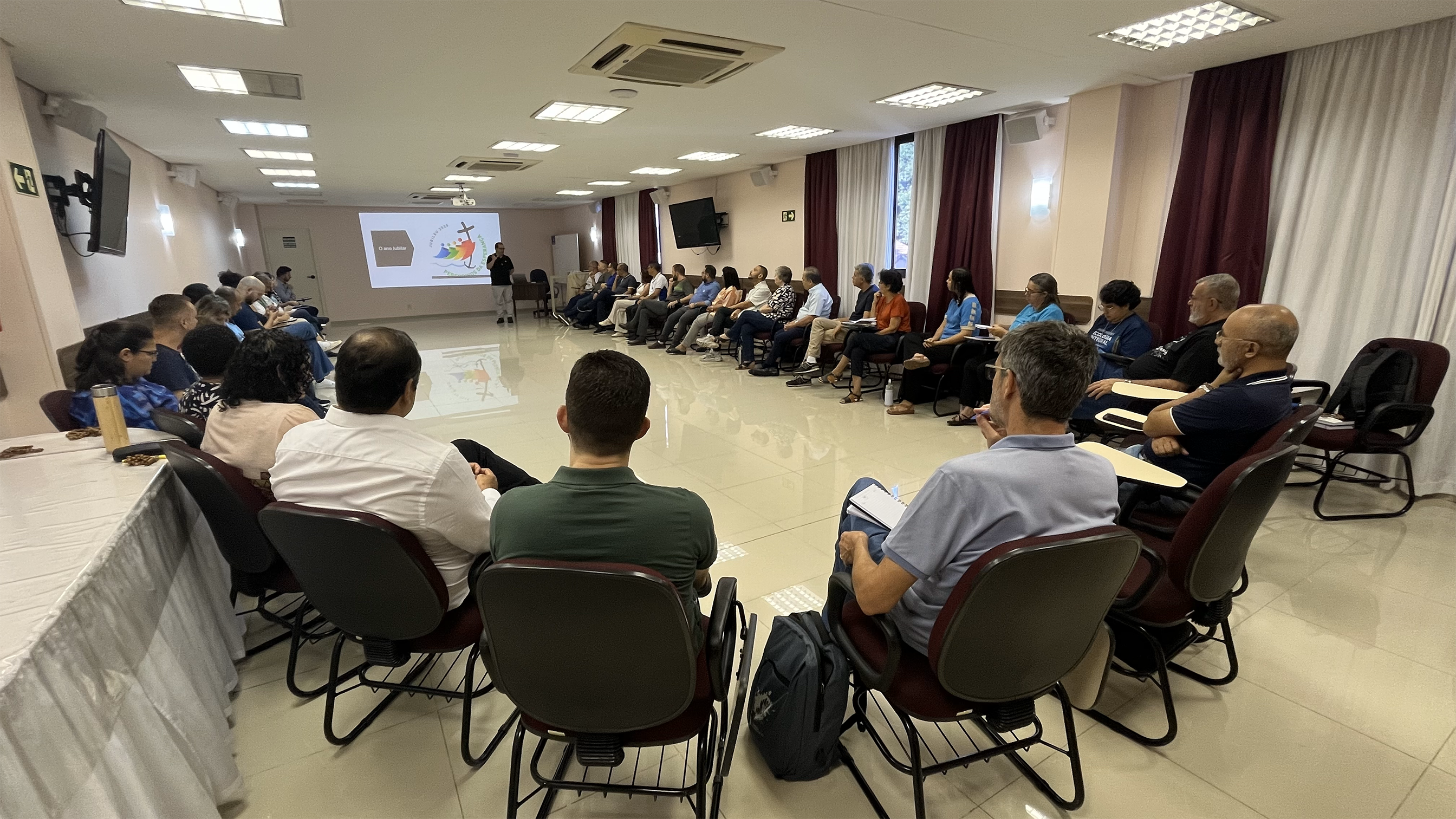 Imagem retirada do site da Edebê