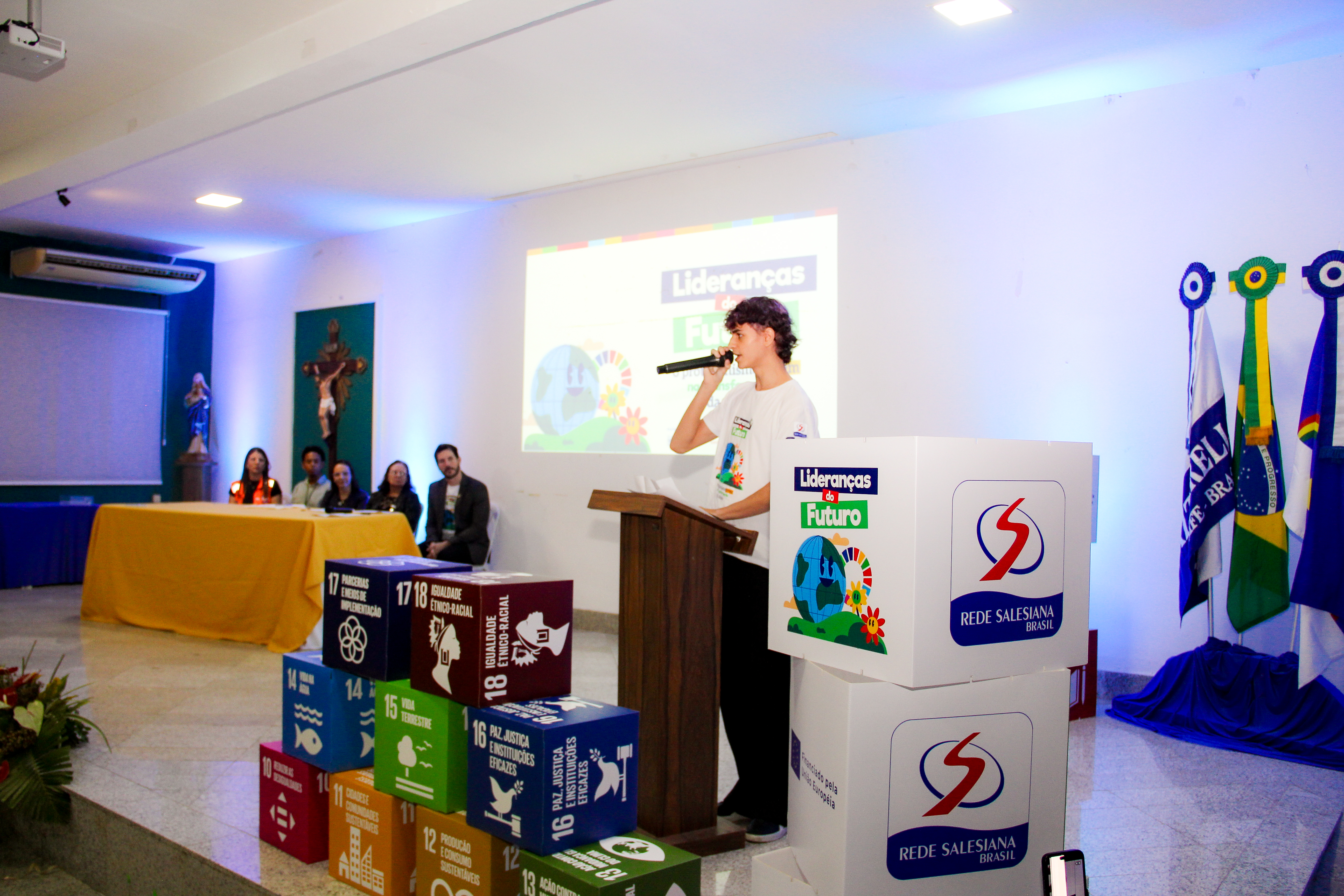 Lideranças do Futuro forma 37 jovens no Recife em parceria com a Rede Salesiana Brasil 