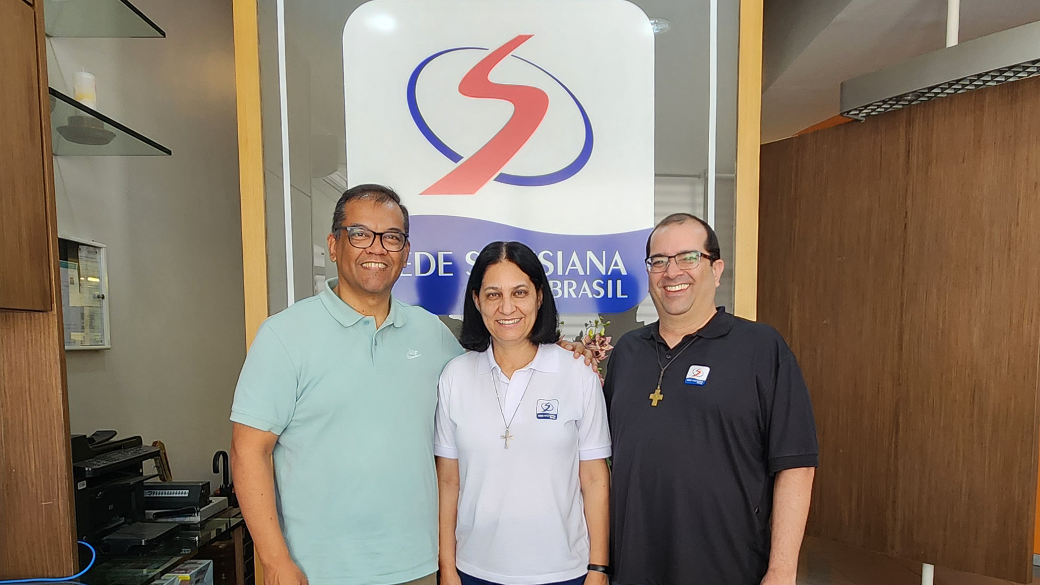 Visita do P. Oscar Lozano reforça unidade e cooperação mundial na missão educativa salesiana